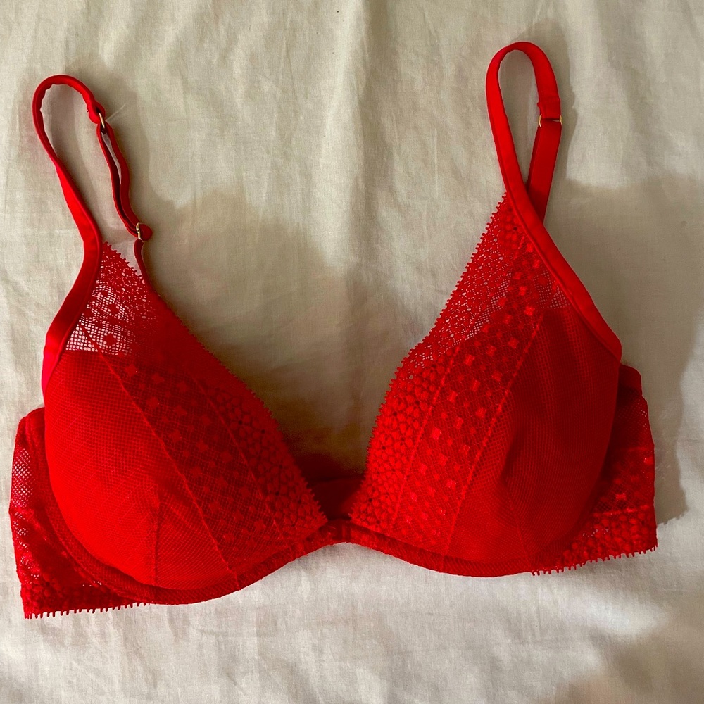 Victoria’s Secret Red Bra
